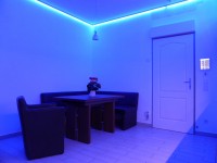 0400_Showroom_blau.jpg